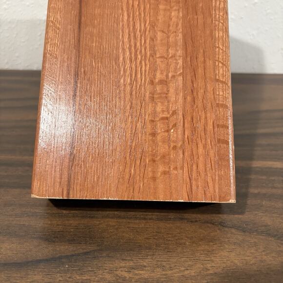 Cutco Homemaker Solid Honey Oak Wood 10-Slot Knife Block Made In USA 8 x 10 x 5 - Picture 7 of 13